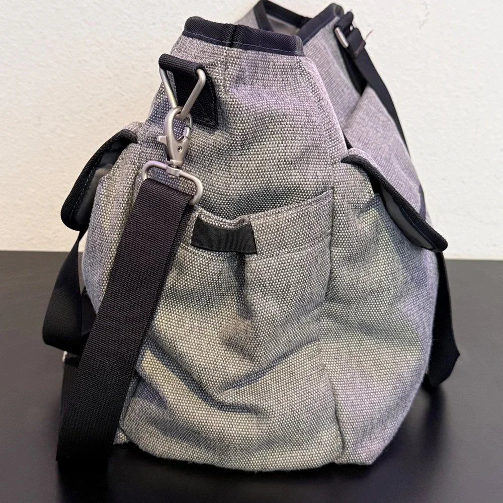 Timbuk2 Stork Diaper Messenger Bag Grey Crossbody‎ Multi Pocket Utility Tricycle